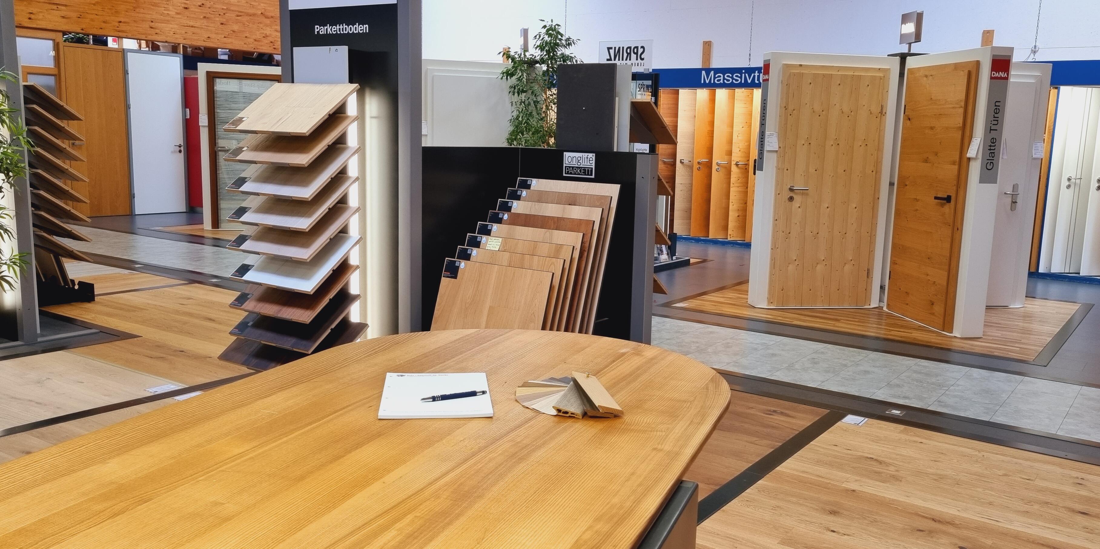 600m2 Türen- und Boden- ausstellung